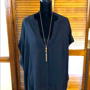 The Limited black top